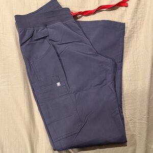 Women’s gray fig scrub pants